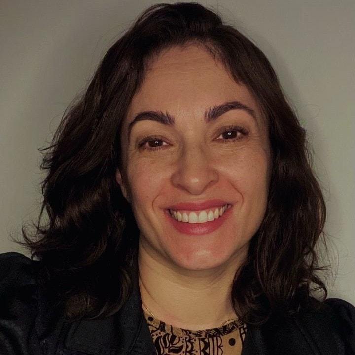 Alessandra Ávila